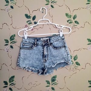 ❌DONATED❌ Bullhead High Rise Shorts